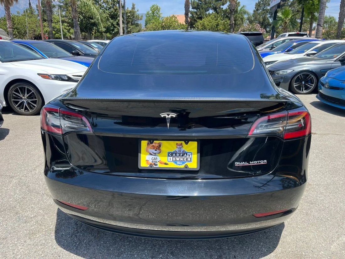 Sedan in Fontana, CA, United States 4 - 18514056