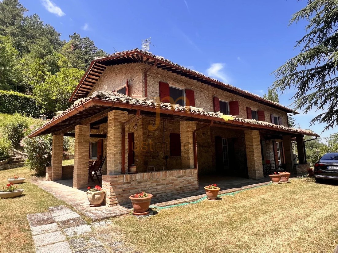 House in Historic Center, Urbino, Marche 5 - 18509679