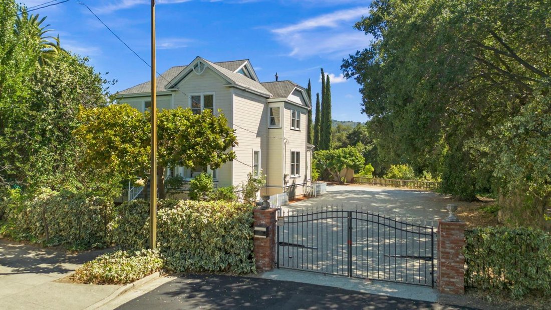 House in Los Gatos, California, United States 3 - 18511646