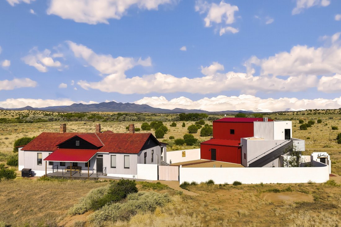 House in Lamy, New Mexico, United States 1 - 18510752