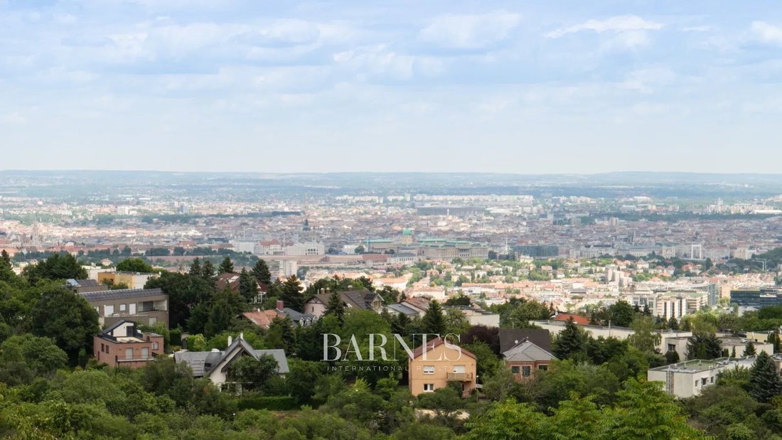 Villa in Budapest, Hungary 3 - 16273452