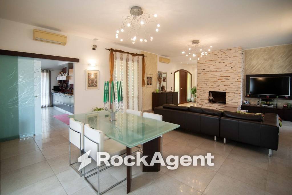 Villa in Bellaria-Igea Marina, Emilia-Romagna, Italy 2 - 18516450