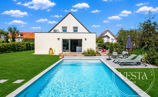 House in Grangier, Dijon, France 1