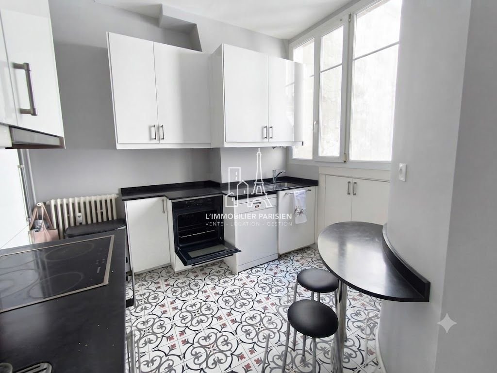 Apartment in Saint Philippe du Roule, Paris 8e Arrondissement, Paris 5 - 18508947