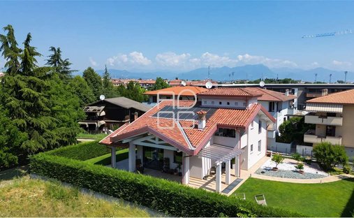 Villa à Rivoltella, Desenzano del Garda, Lombardie 1