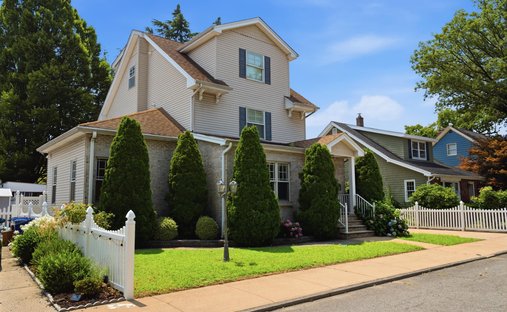 House in Bayonne, New Jersey, United States 1