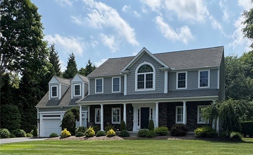 House in Smithfield, Rhode Island, United States 1