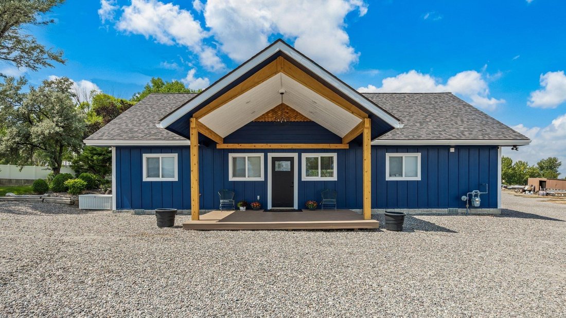 House in Olathe, Colorado, United States 1 - 18511438