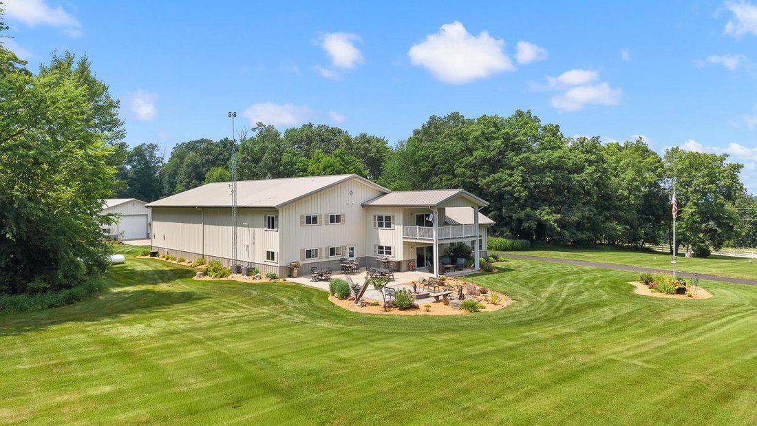 House in Reedsburg, Wisconsin, United States 2 - 18511416