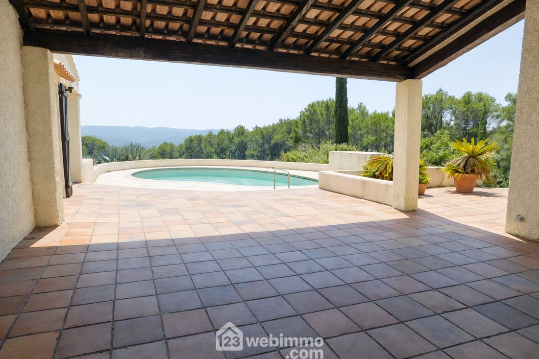 Villa in Entrecasteaux, Provence-Alpes-Côte d'Azur, France 3 - 18517941