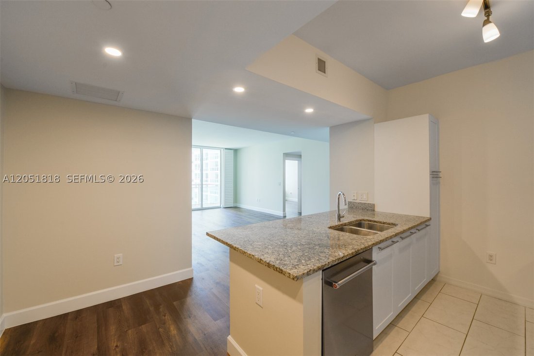 Condo in Miami, Florida, United States 2 - 18509329