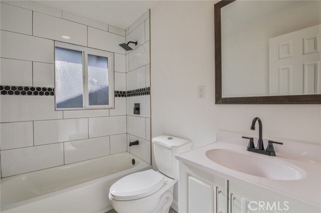 Los Angeles, California, United States 2 - 18510551