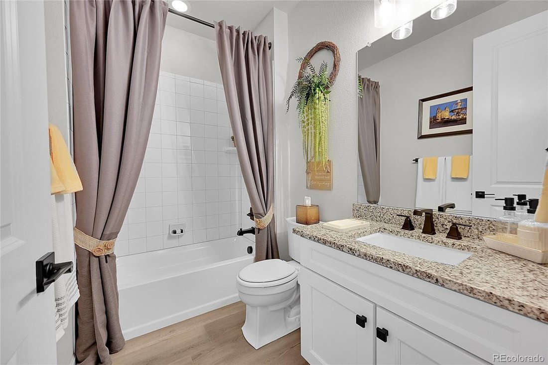 House in Aurora, Colorado, United States 4 - 18512943