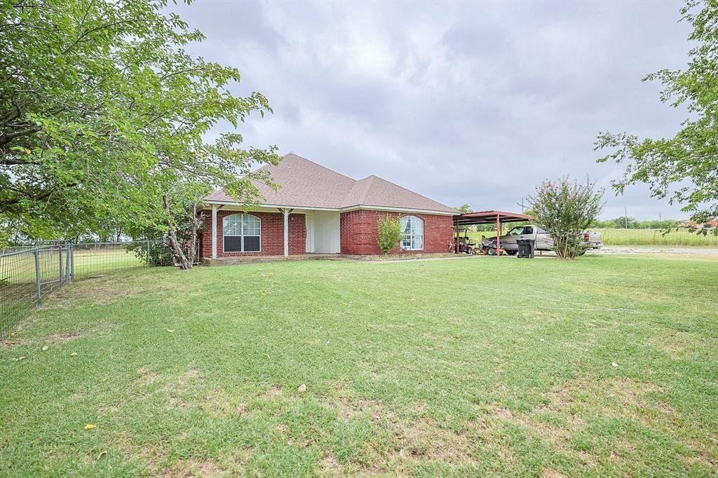 House in Weatherford, Texas, United States 3 - 18519007