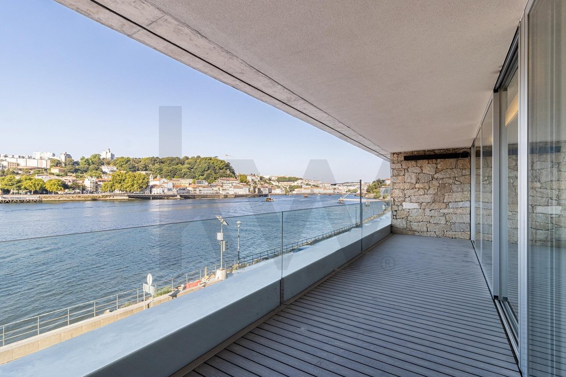 Apartment in Santa Marinha e Sao Pedro da Afurada, Porto District, Portugal 3 - 18508798