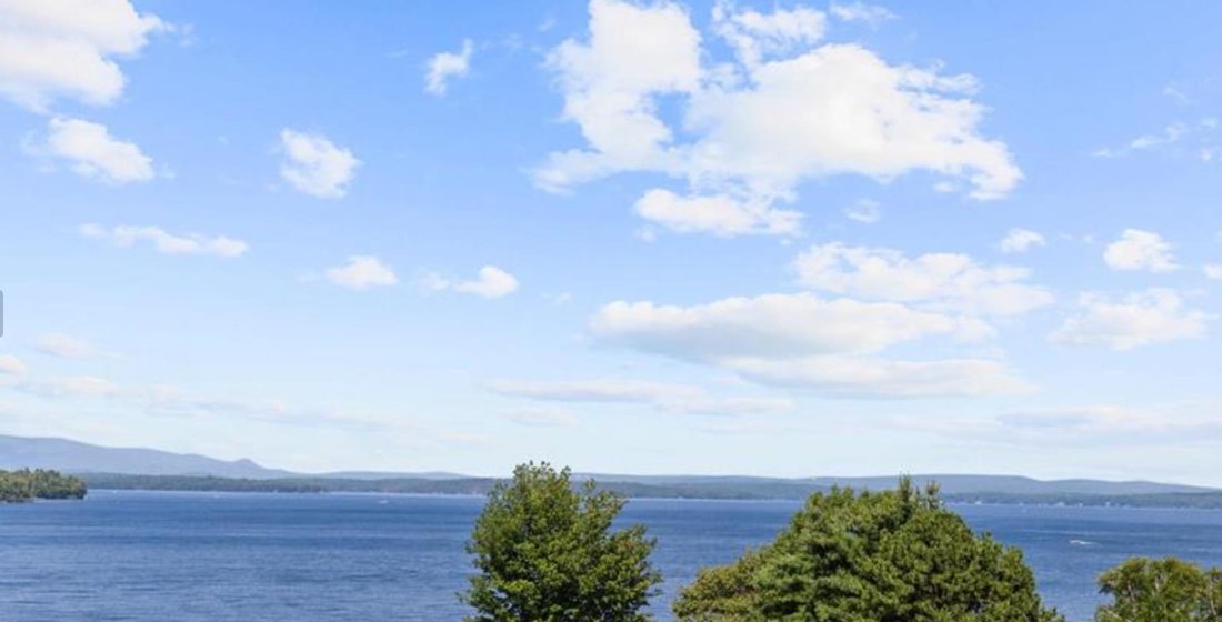 Condo in Gilford, New Hampshire, United States 1 - 18459974