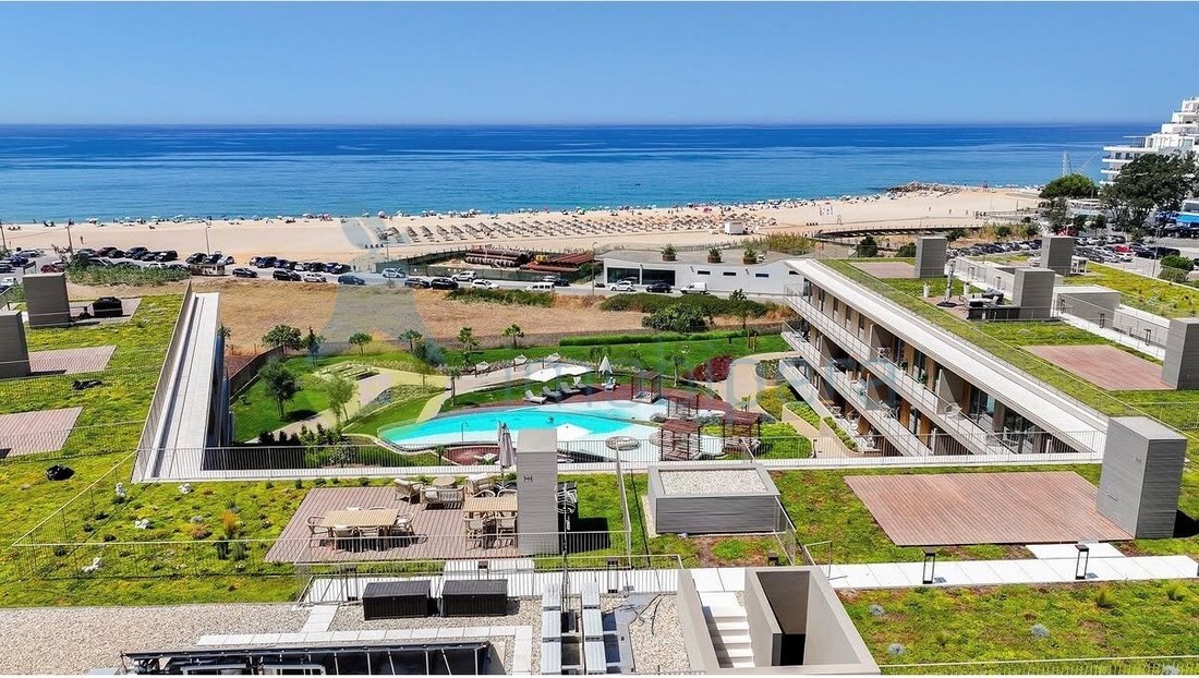Apartment in Quarteira, Algarve, Portugal 1 - 16779584