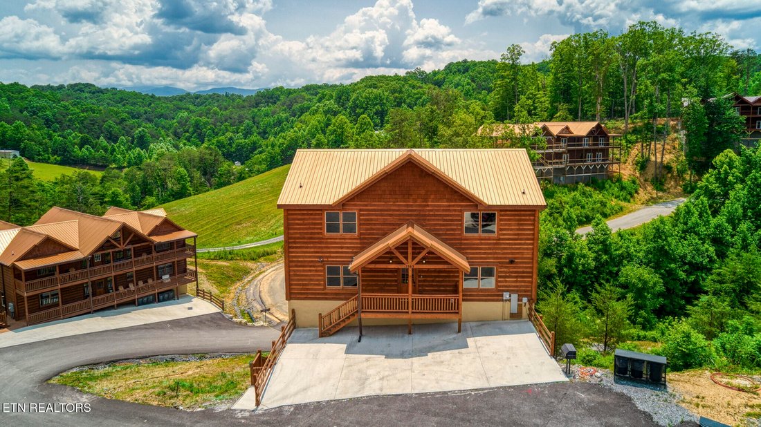 House in Sevierville, Tennessee, United States 3 - 18508697