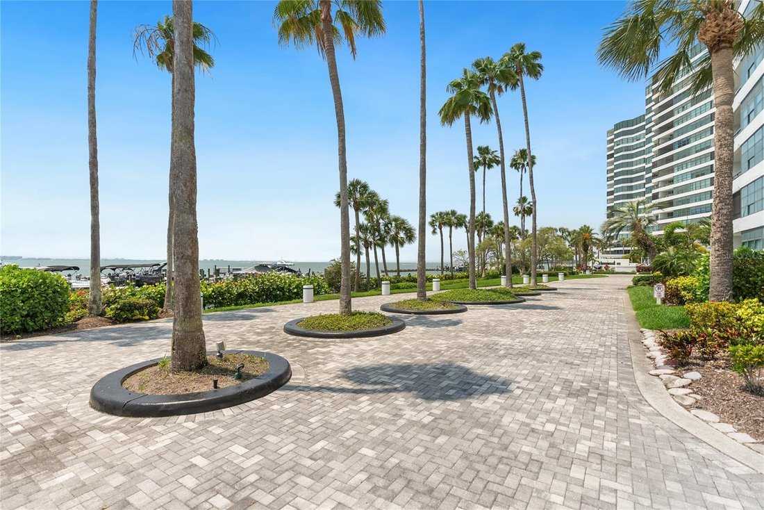 Condo in Sarasota, Florida, United States 4 - 18517155