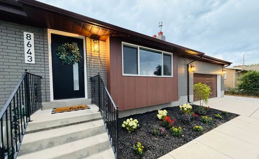 House in Sandy, Utah, United States 1