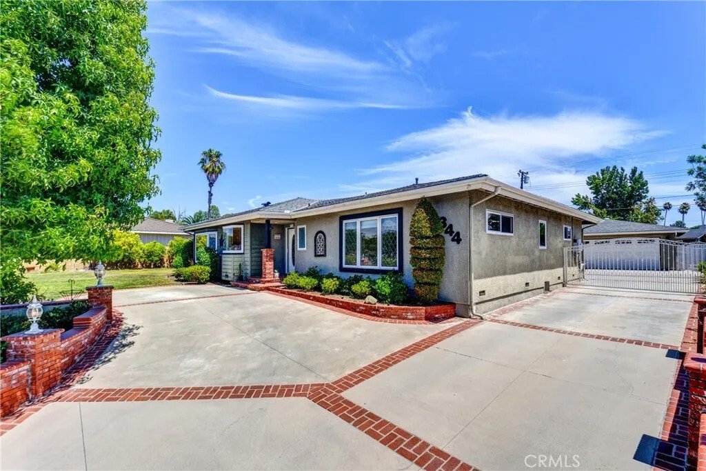 House in Fullerton, California, United States 2 - 18517390