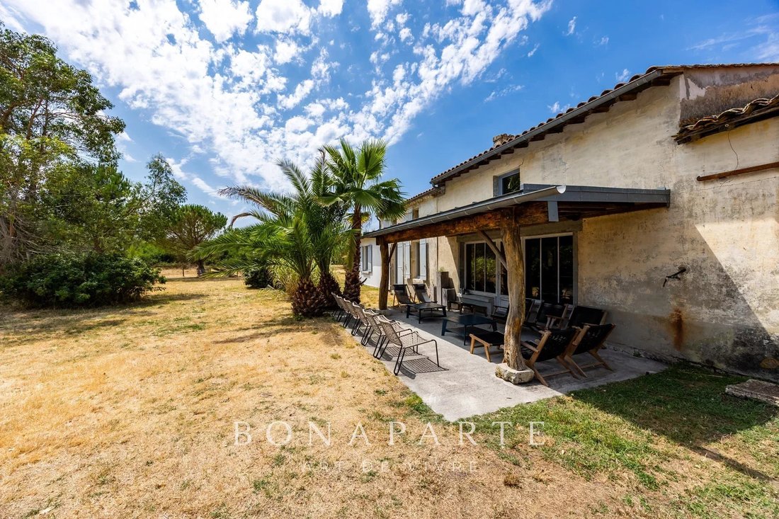 Farm Ranch in Gaillan-en-Medoc, Nouvelle-Aquitaine, France 3 - 18509935