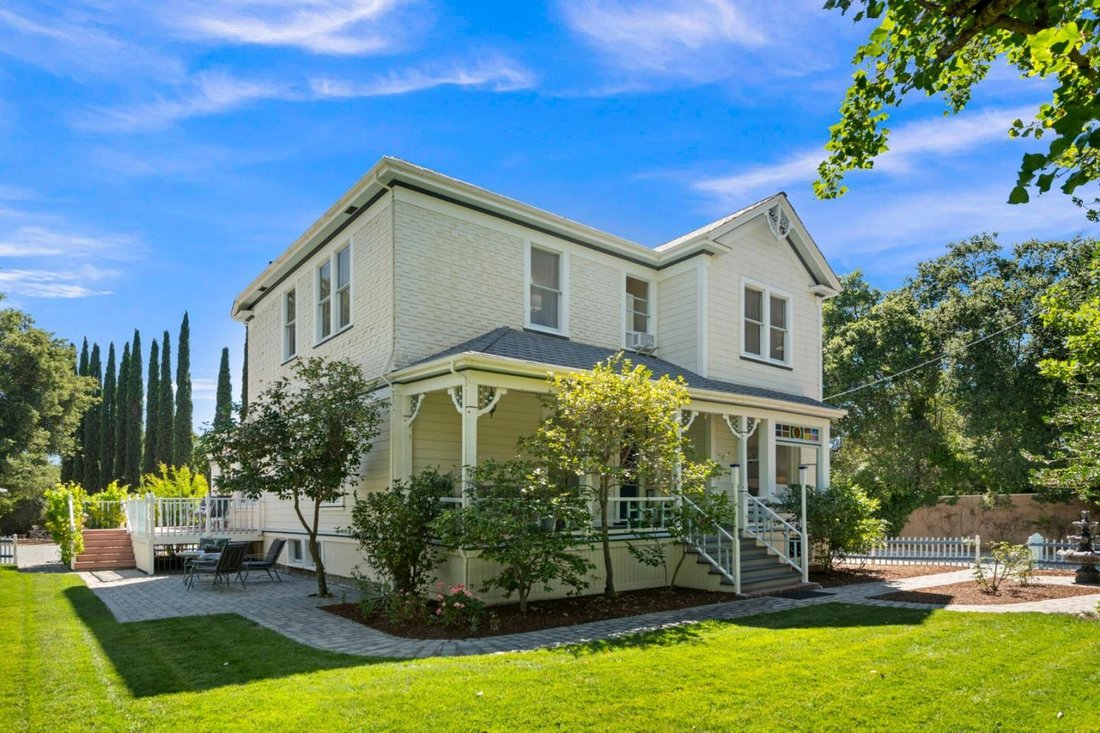 House in Los Gatos, California, United States 2 - 18511646