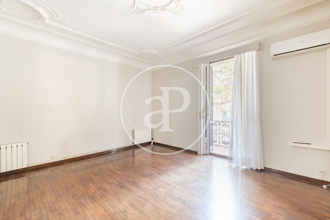 Apartment in Eixample, Barcelona, Spain 2 - 18515867