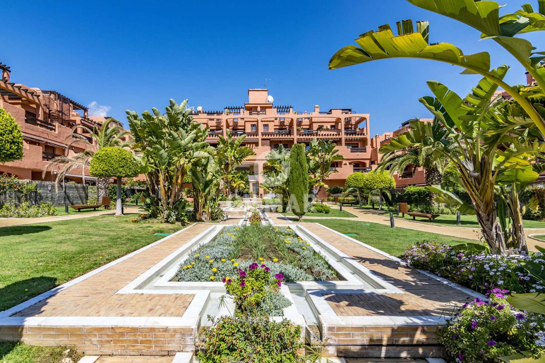 Penthouse in Estepona, Andalusia, Spain 3 - 18508262