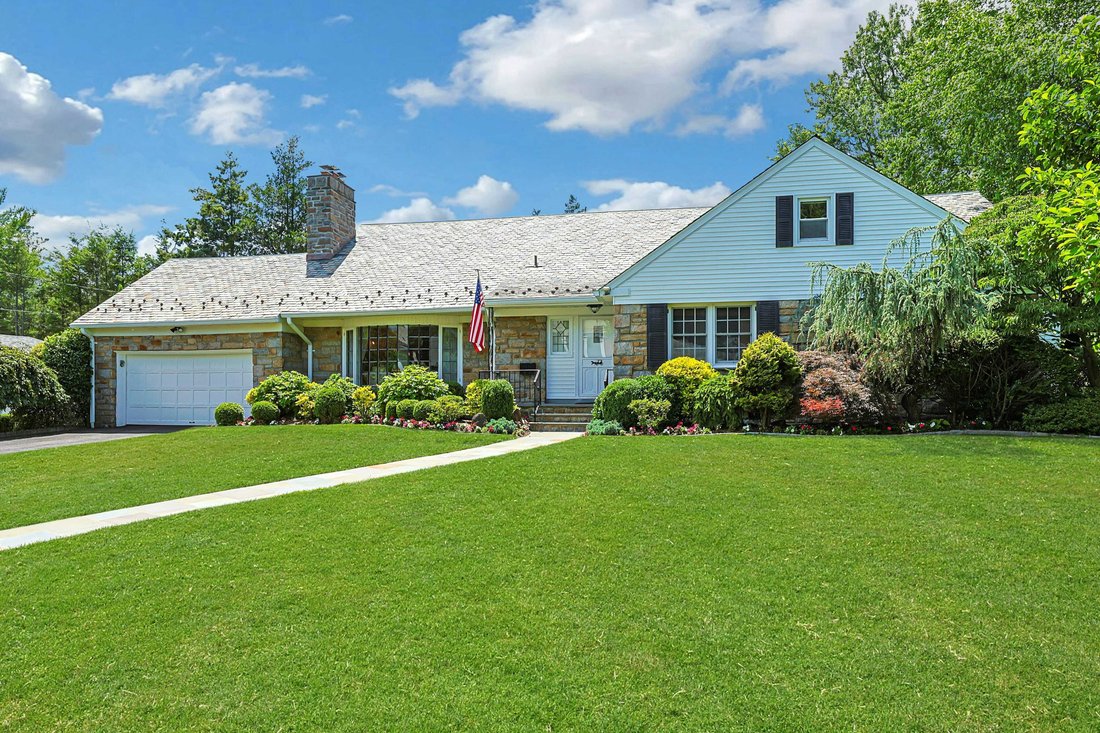 House in Bronxville, New York, United States 1 - 18514463