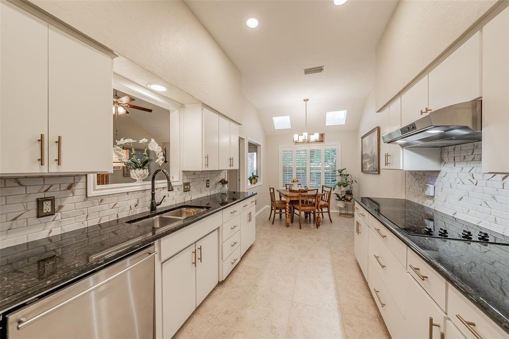 House in Flower Mound, Texas, United States 5 - 18509232
