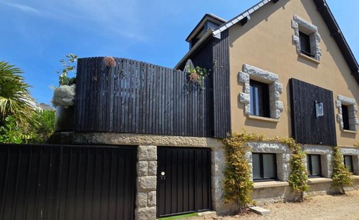 House in Centre Ville, Dinard, France 1