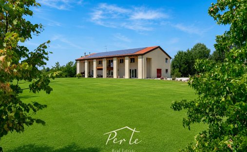 Villa in Silea, Veneto, Italy 1