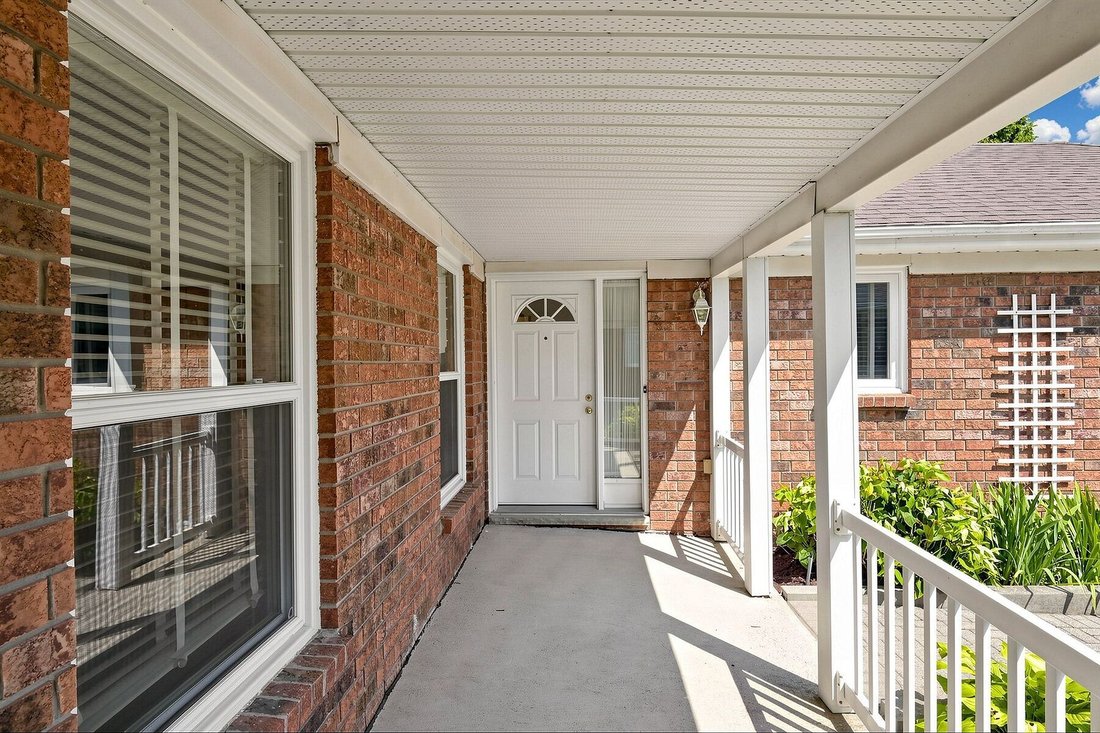 House in Lincoln, Ontario, Canada 5 - 18509629