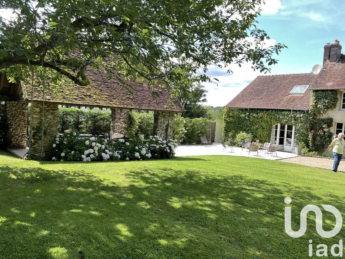 House in Saint-Denis-les-Rebais, Ile-de-France, France 3 - 18518297