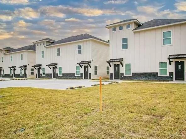 Apartment in La Feria, Texas, United States 1 - 18508858