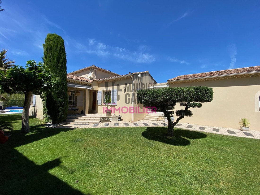 Villa in Ouest, Entraigues-sur-la-Sorgue, France 2 - 18514743