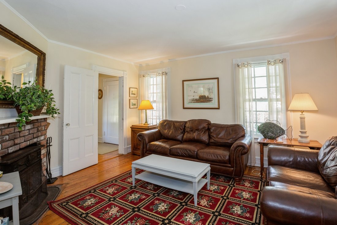 East Quogue, New York, United States 3 - 18294918