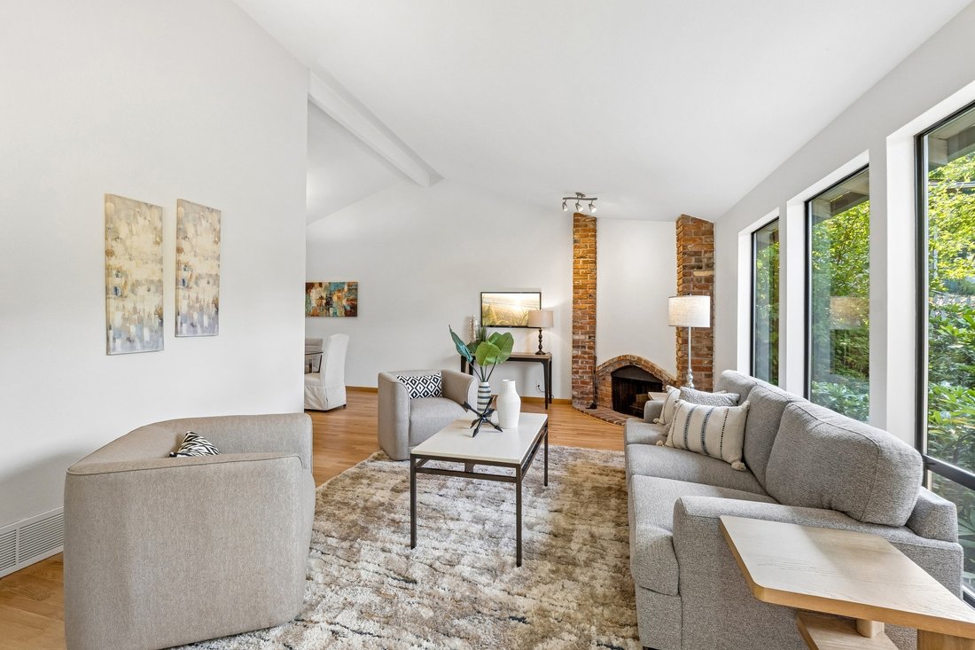 House in Bellevue, Washington, United States 5 - 18517266