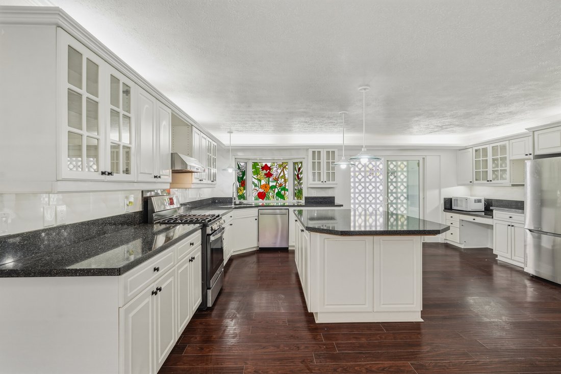 House in Kaneohe, Hawaii, United States 3 - 18346159