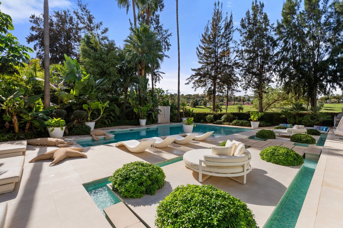 Villa in Puerto Banus, Marbella, Spain 2 - 18515353