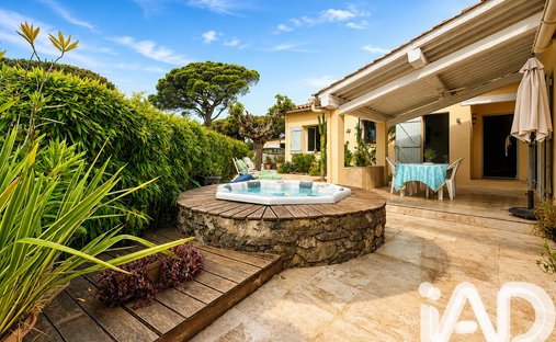 House in Basse Suane-Les Virgiles, Sainte-Maxime, France 1