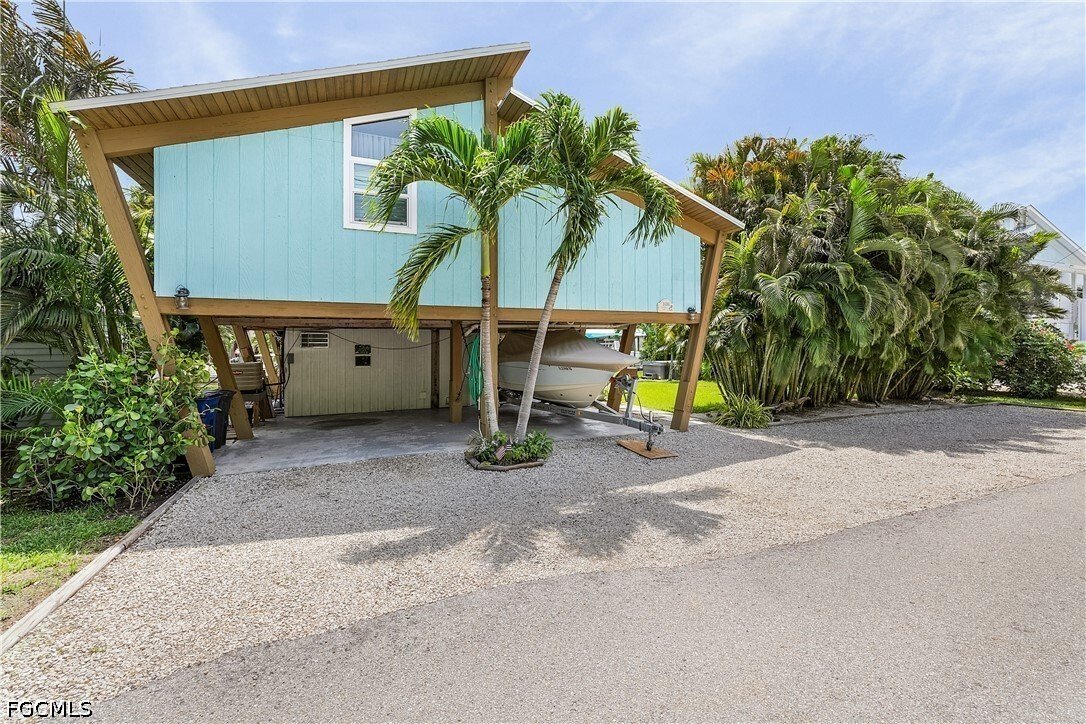 House in Bokeelia, Florida, United States 1 - 18520099