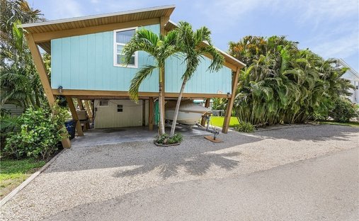 House in Bokeelia, Florida, United States 1