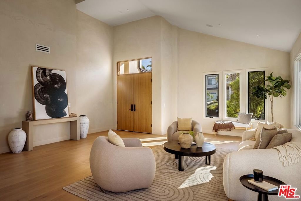 House in Los Angeles, California, United States 4 - 18511078
