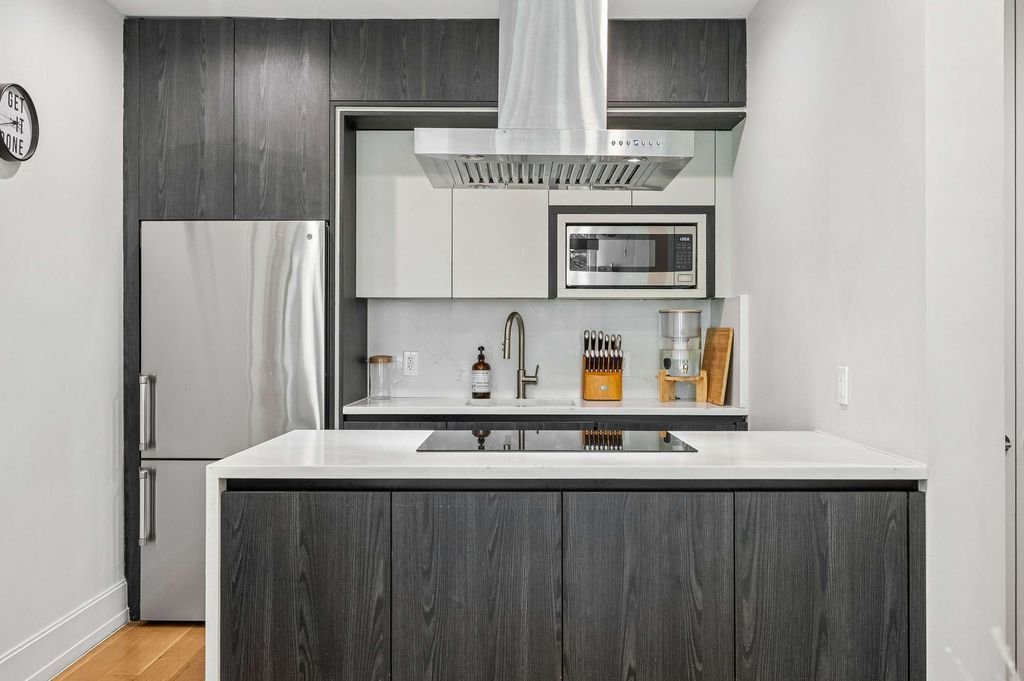 House in New York, New York, United States 2 - 18514497