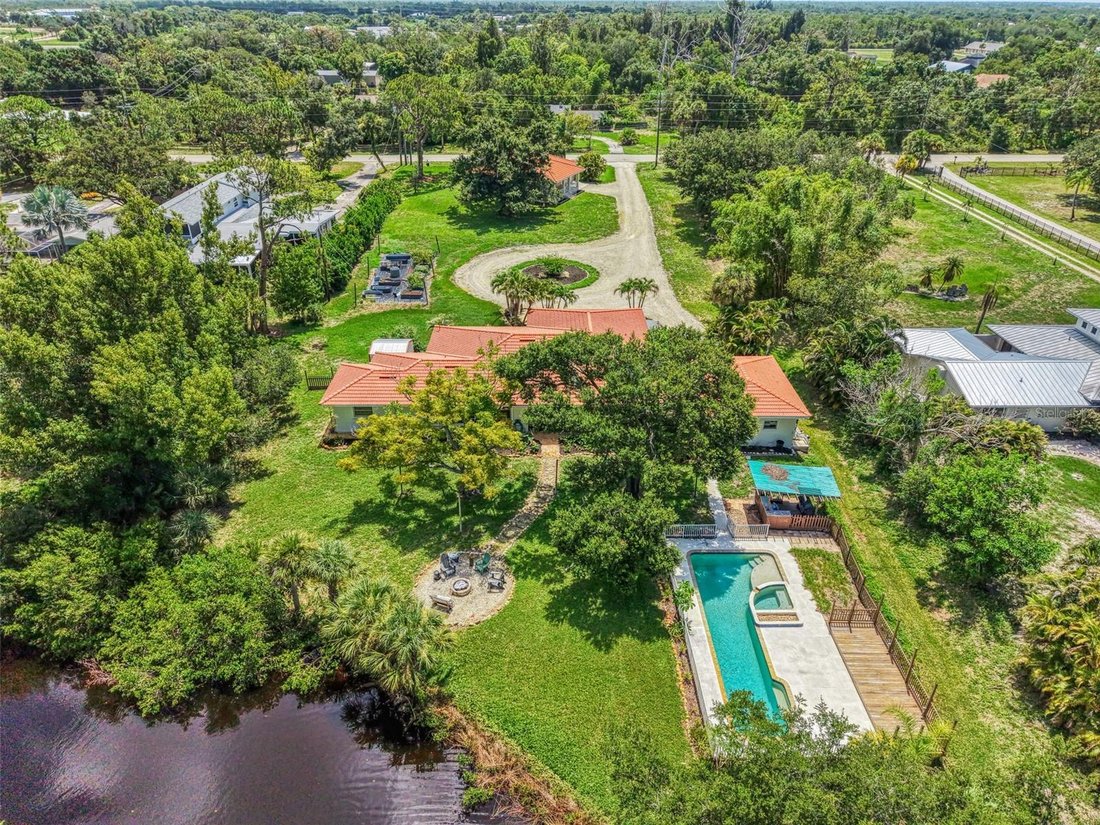 House in Englewood, Florida, United States 3 - 18512832