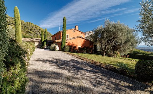 House in Sainte Colombe, Vence, France 1