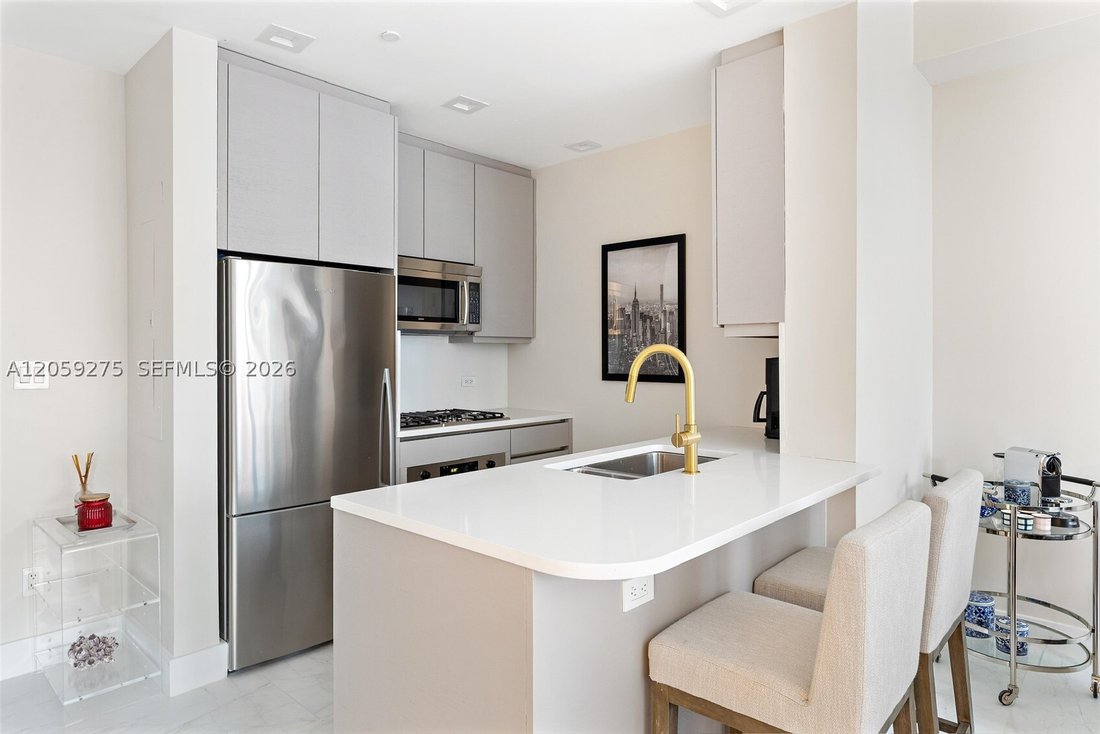 Condo in New York, New York, United States 5 - 18509318