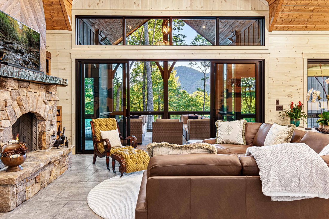 House in Highlands, North Carolina, United States 3 - 18518396